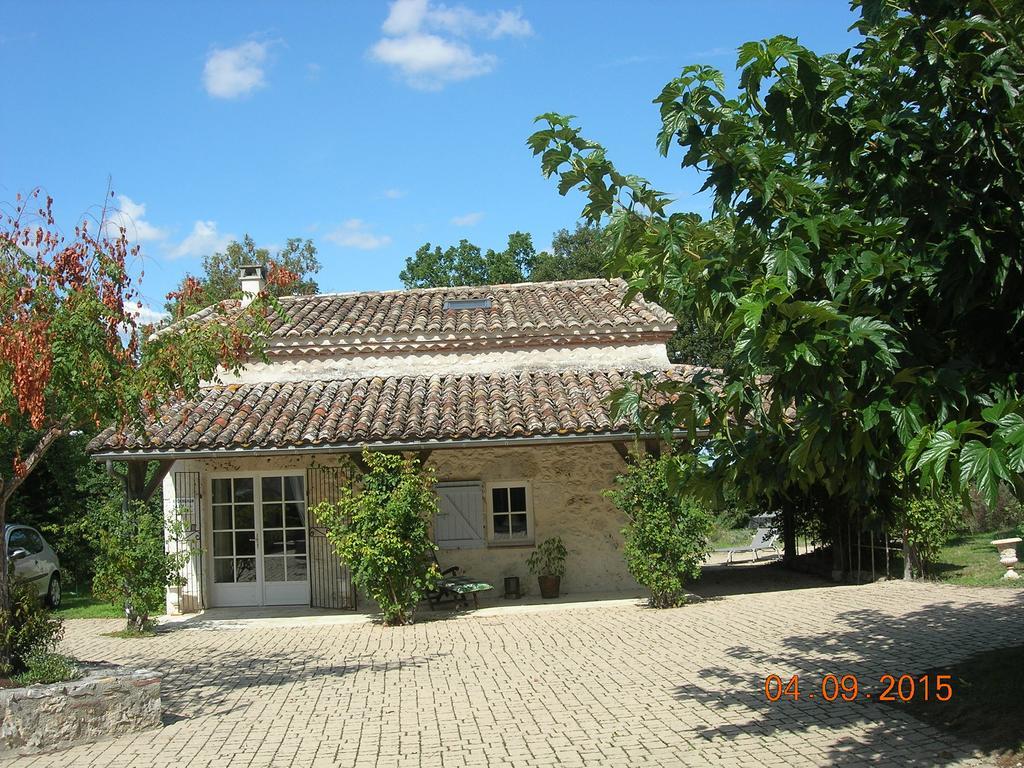 Bed and Breakfast Le Colombier Villeneuve-sur-Lot Zewnętrze zdjęcie
